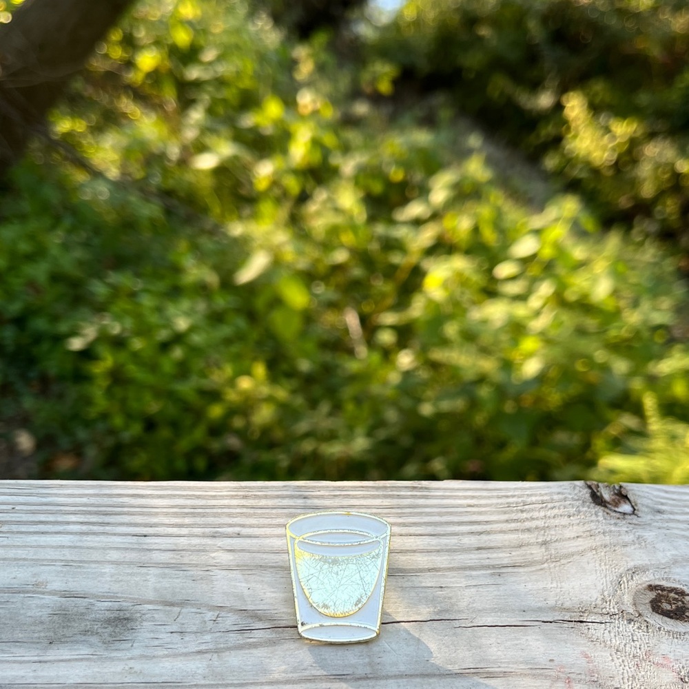 Starbucks 2018 Blonde Espresso Shot Pin
Limited Edition Rare